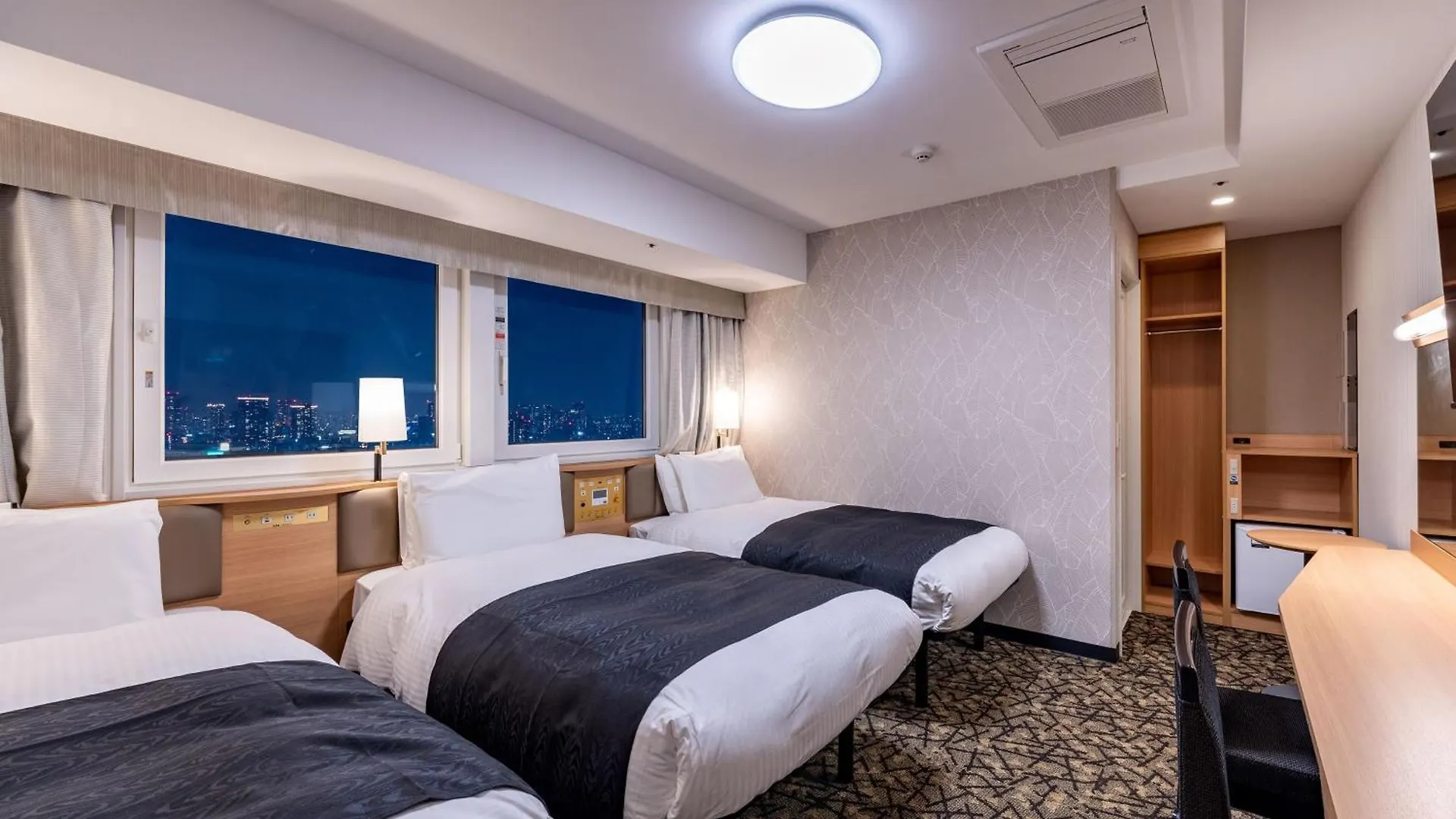 Apa Hotel & Resort Osaka Namba Ekimae Tower