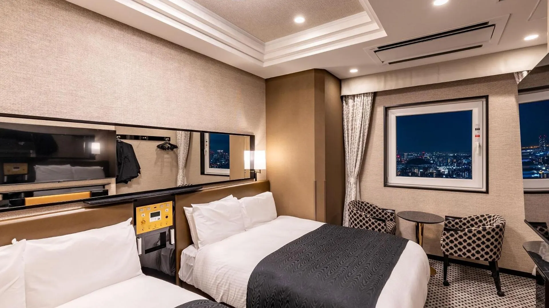 Apa Hotel & Resort Osaka Namba Ekimae Tower