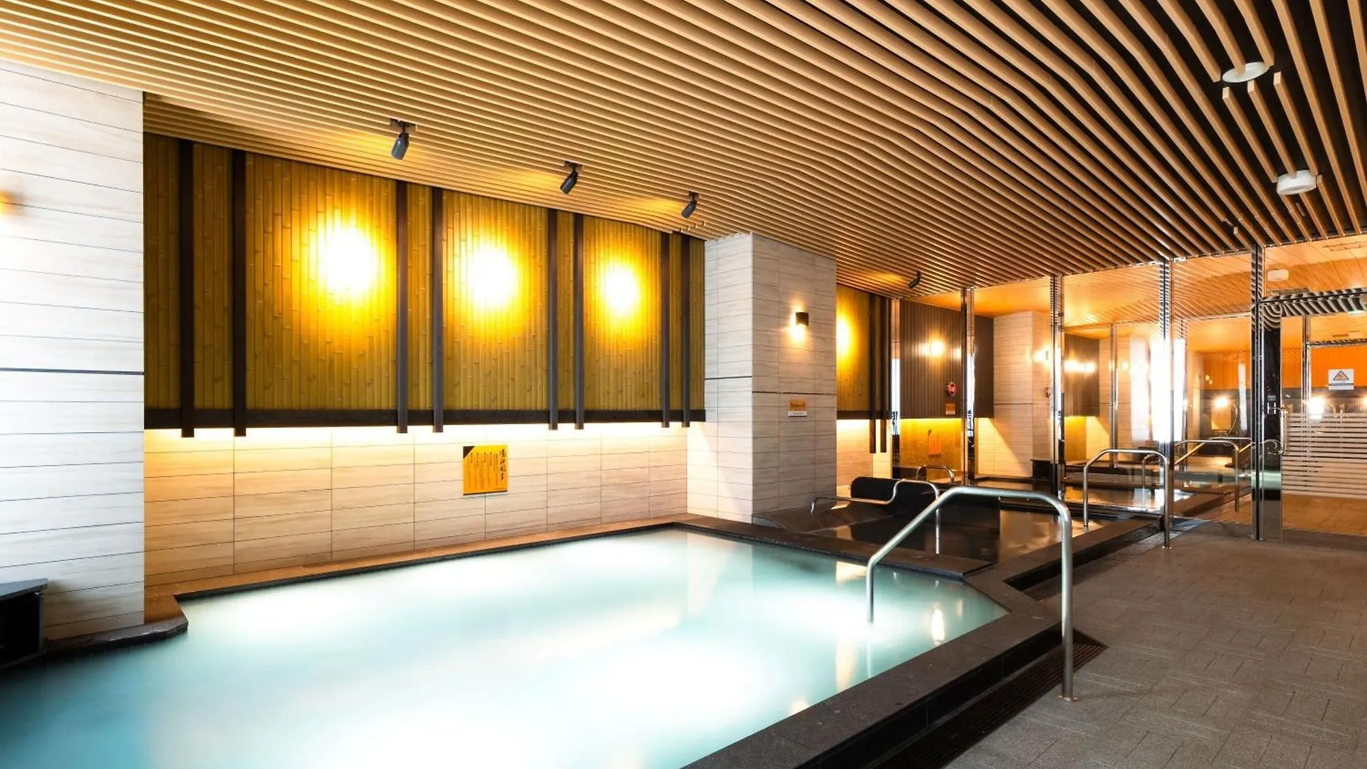 Apa Hotel & Resort Osaka Namba Ekimae Tower